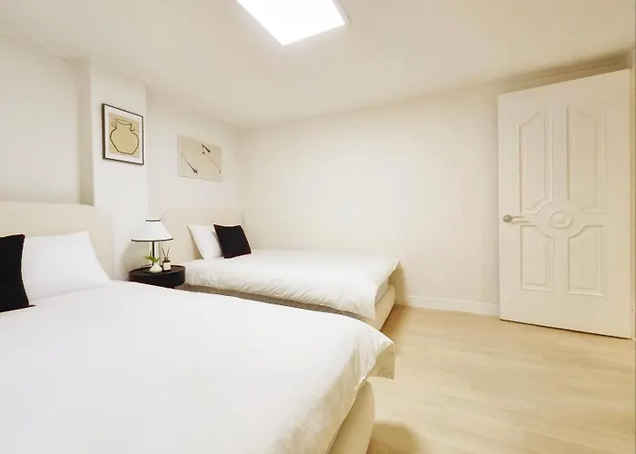 Cozy Gangnam Style Trip, 3min To Subway, Calm & Chic Seoul